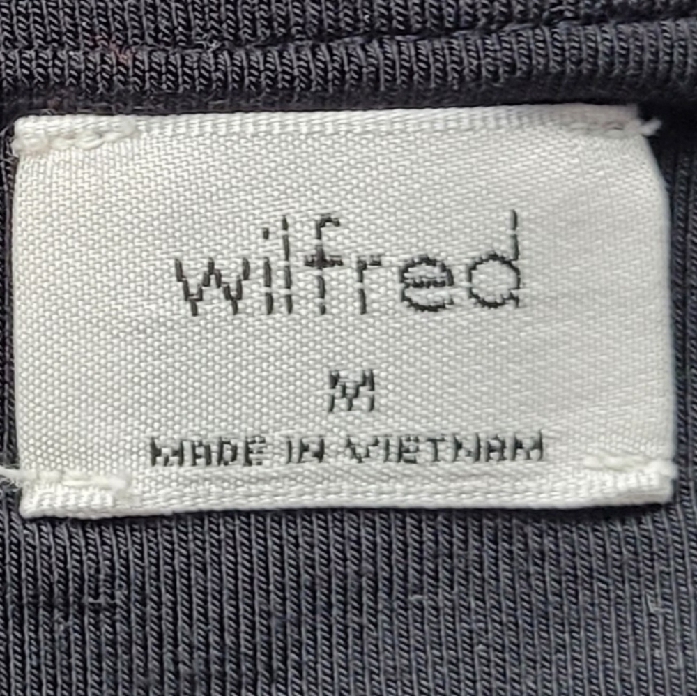 Wilfred Jumpsuit. Aritzia. Size M - Picture 5 of 8